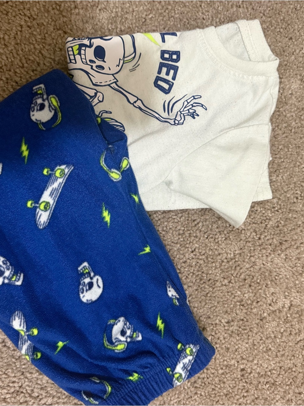 wonder nation Blue and White Skeleton Skate Pajama Set